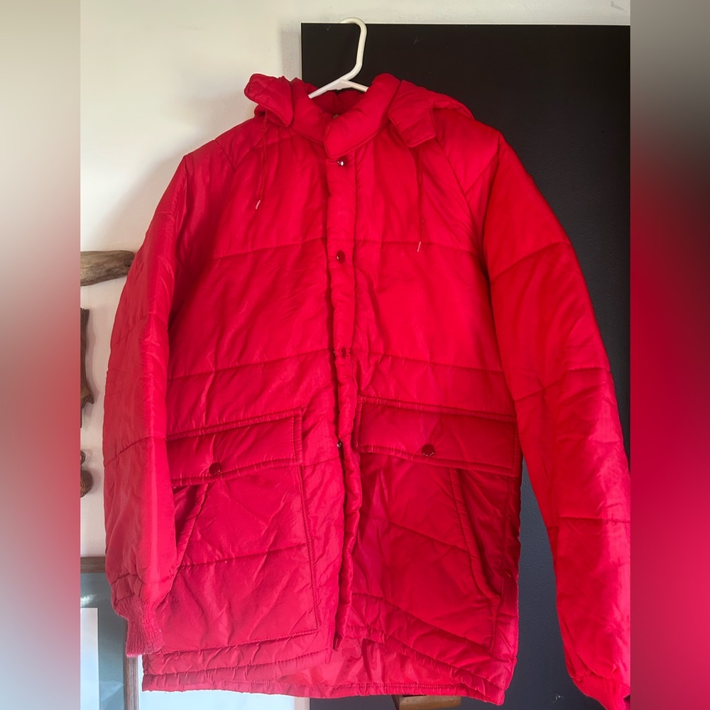 Vintage 70s Red Puffer Hooded Jacket Coat Size L/XL